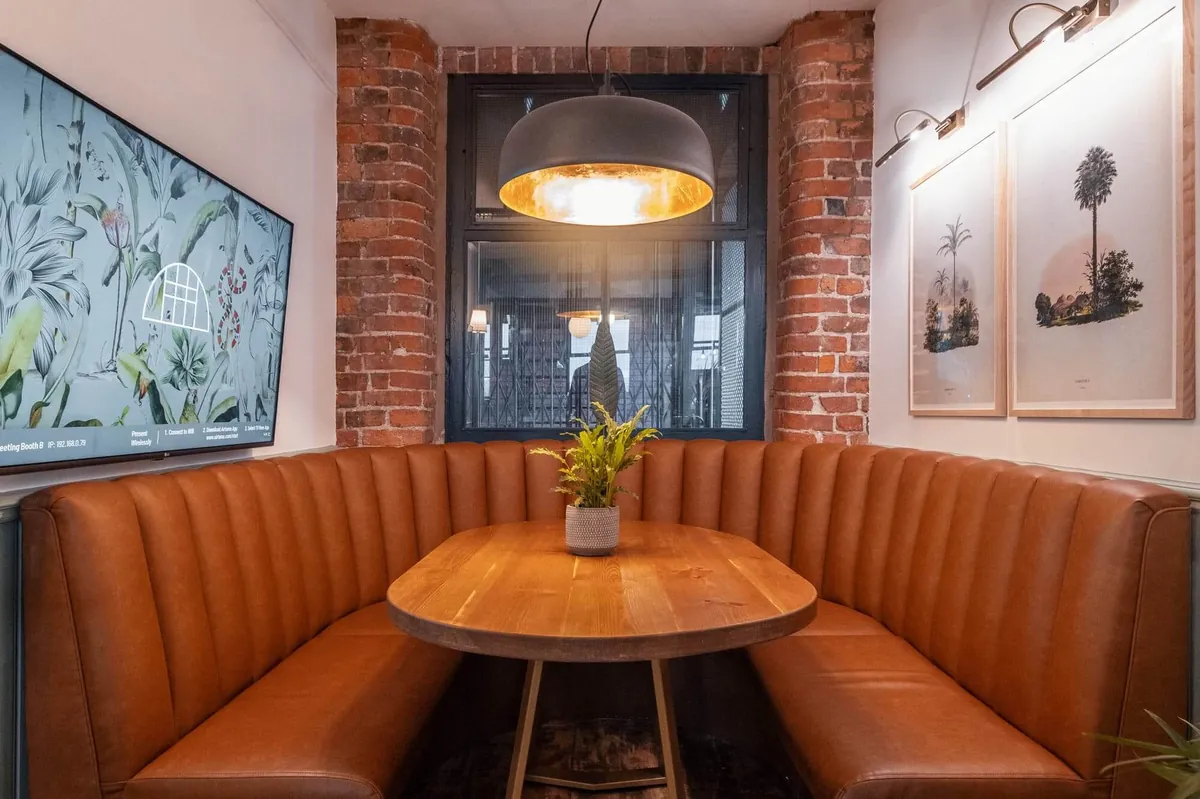 The booth meeting room at Spotlight Studios, Beehive Lofts