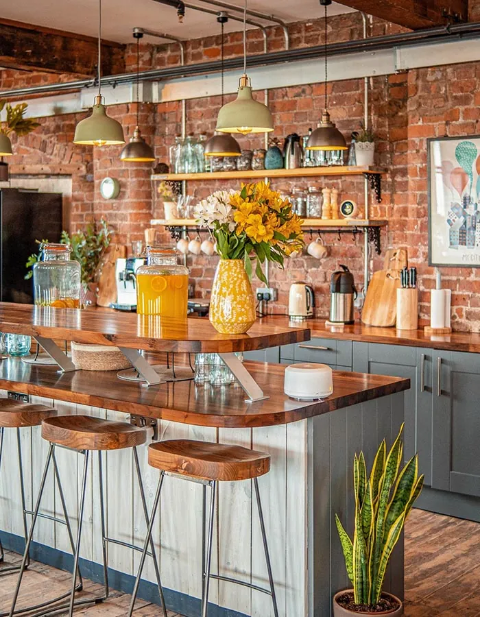 The lower kitchen bar at Beehive Lofts